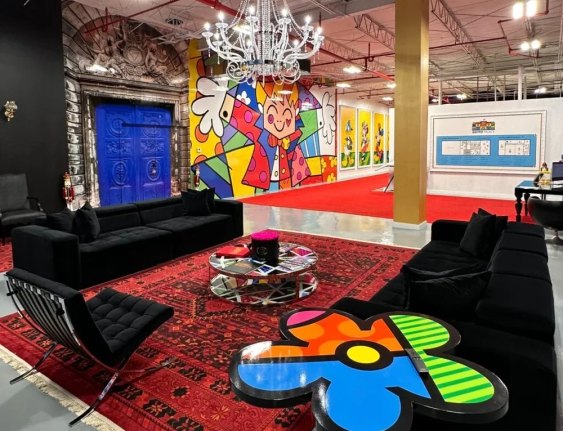 Interior del Britto Palace